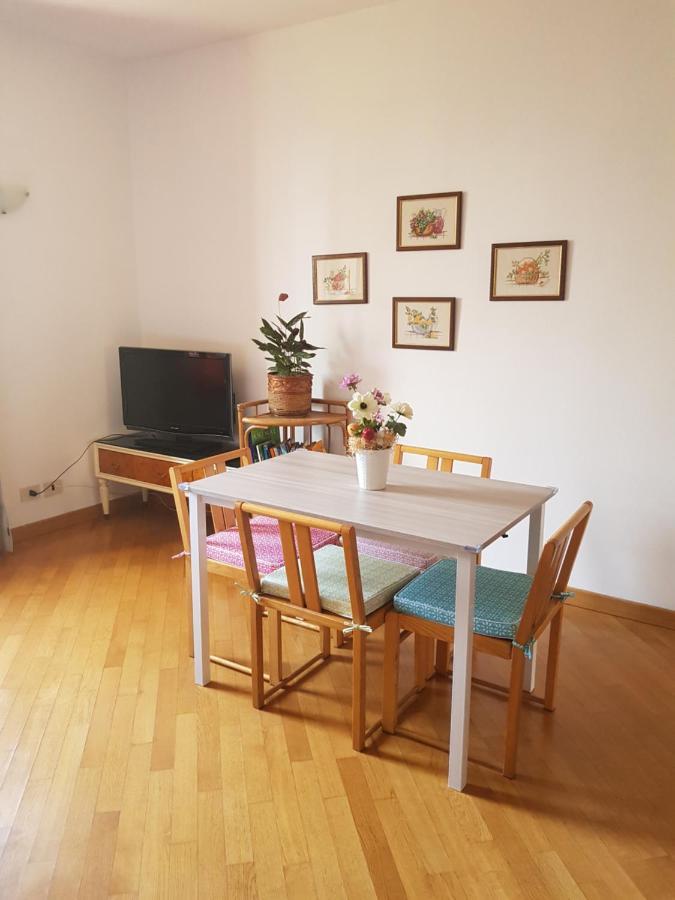 Apartamento Il Gelsomino Villa Guardia Exterior foto